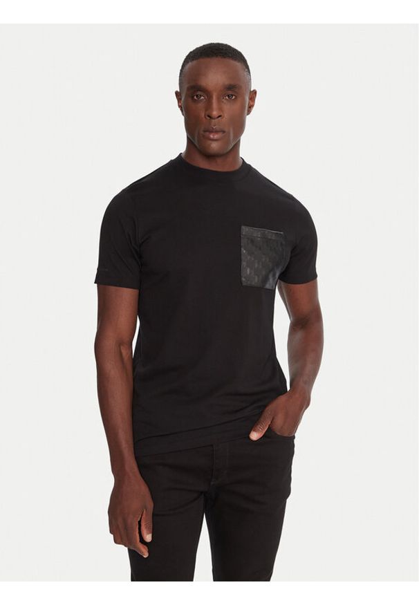 Karl Lagerfeld - KARL LAGERFELD T-Shirt 755047 554225 Czarny Regular Fit. Typ kołnierza: dekolt w karo. Kolor: czarny. Materiał: bawełna