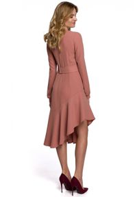 Sukienki.shop - Asymetryczna sukienka z falbaną w stylu flamenco. Typ sukienki: asymetryczne #2