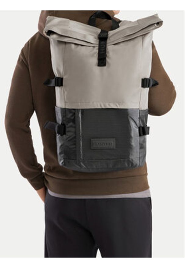 Hunter Plecak HTR-K-016-06 Beżowy. Kolor: beżowy
