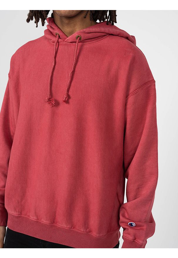 Champion Bluza | 217240 | Mężczyzna | Czerwony. Typ kołnierza: kaptur. Kolor: czerwony. Materiał: bawełna, poliester. Wzór: aplikacja