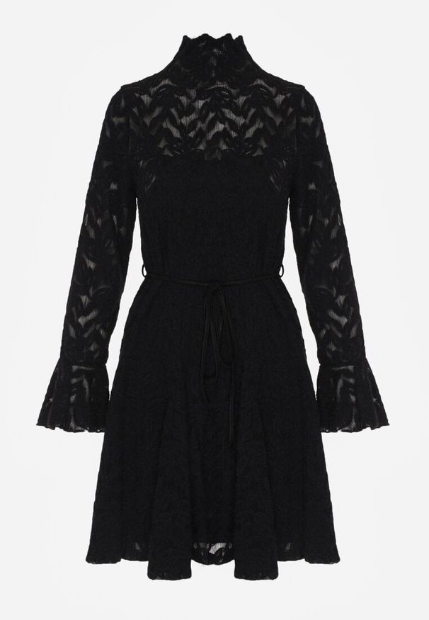 Born2be - Czarna Koronkowa Sukienka z Wiązaniem Półgolfem i Falbankami Alnefera. Okazja: na co dzień. Typ kołnierza: kołnierz z falbankami. Kolor: czarny. Materiał: koronka. Długość rękawa: na ramiączkach. Styl: casual, klasyczny
