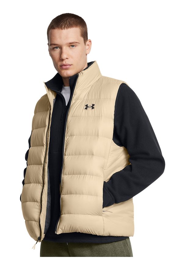 Bezrękawnik puchowy z wypełnieniem naturalnym męski Under Armour Legend Down Vest - beżowy. Kolor: beżowy. Materiał: puch. Długość rękawa: bez rękawów. Sezon: zima