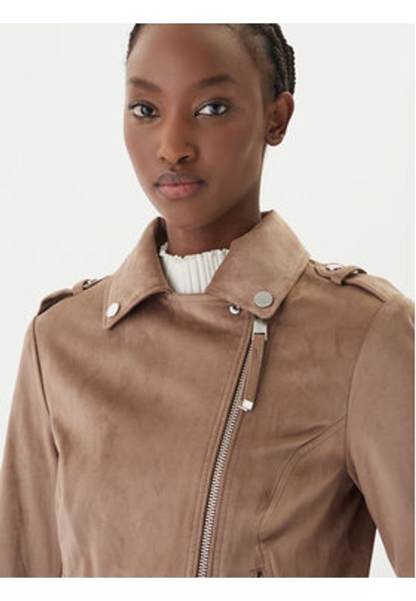 Guess Kurtka przejściowa W6GL10 W1968 Brązowy Regular Fit. Kolor: brązowy. Materiał: syntetyk