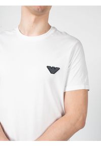 Emporio Armani T-shirt C-neck | 1108533 F755 | Mężczyzna | Biały. Okazja: na co dzień. Kolor: biały. Materiał: bawełna. Wzór: aplikacja. Styl: casual, klasyczny #3