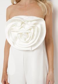 Born2be - Biały Kombinezon bez Rękawów z Dużą Kwiatową Aplikacją i Kieszeniami Talemia. Okazja: na imprezę. Kolor: biały. Długość rękawa: bez rękawów. Wzór: aplikacja, kwiaty. Styl: elegancki #7