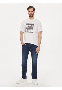 BOSS - Boss T-Shirt TeRetroLeo 50510021 Biały Regular Fit. Kolor: biały. Materiał: bawełna. Styl: retro #5
