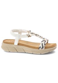 Sandały damskie Artiker, cholewka z materiału elastyczny pasek na pięcie plecione detale, białe, 58C0003. Zapięcie: pasek. Kolor: biały. Materiał: materiał #6