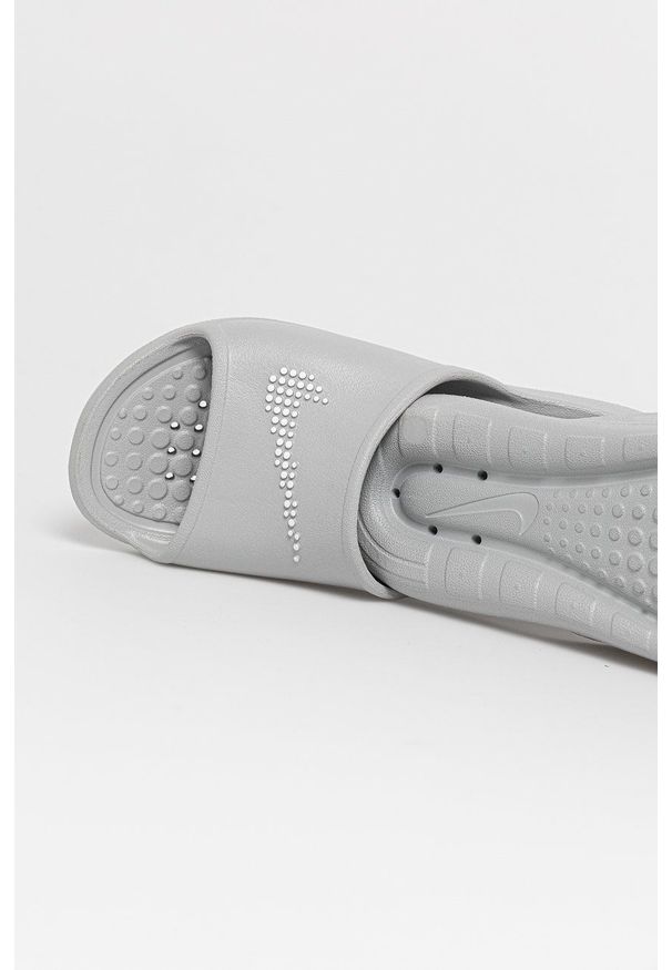 Nike Sportswear - Klapki. Kolor: szary. Materiał: materiał, guma. Wzór: gładki