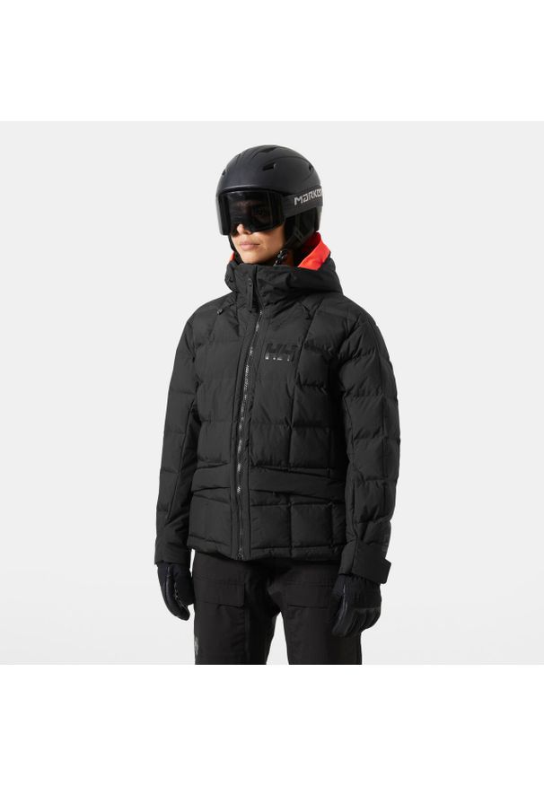 Damska kurtka narciarska Helly Hansen Emiko Ridable. Kolor: czarny. Sezon: zima. Sport: narciarstwo
