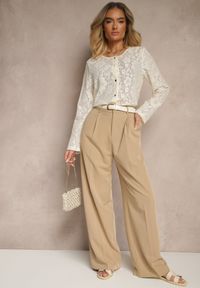 Renee - Beżowa Bluzka Ażurowa z Bawełny z Guzikami Kerisia. Okazja: na co dzień. Kolor: beżowy. Materiał: bawełna. Wzór: ażurowy. Styl: elegancki, casual