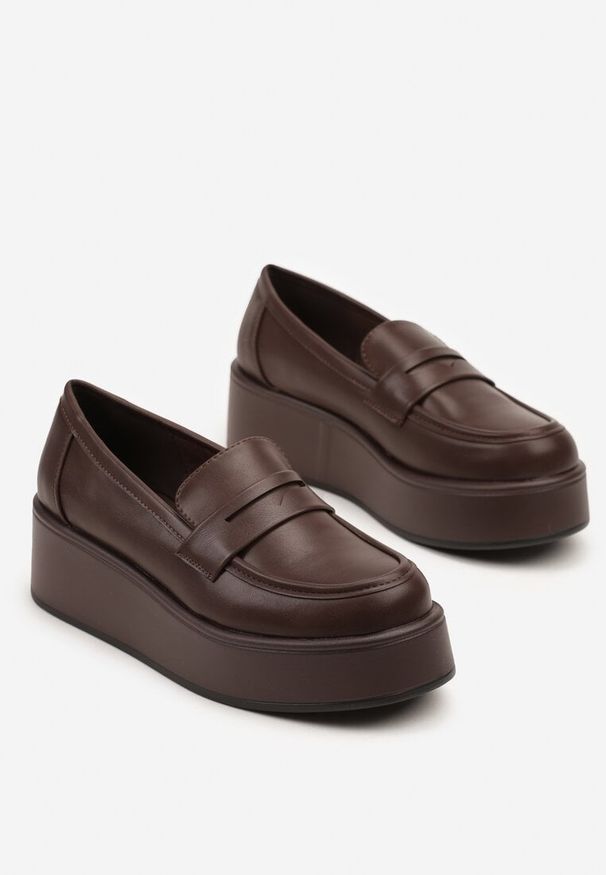 Born2be - Brązowe Mokasyny na Grubej Podeszwie Velritia. Okazja: na co dzień. Kolor: brązowy. Materiał: jeans. Styl: elegancki, casual