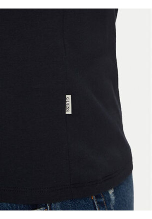 Guess Jeans T-Shirt M5GI23 K8HM0 Granatowy Slim Fit. Kolor: niebieski. Materiał: bawełna