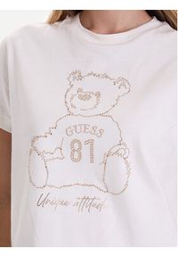 Guess T-Shirt V5BI16 K8FQ4 Biały Regular Fit. Kolor: biały. Materiał: bawełna #3