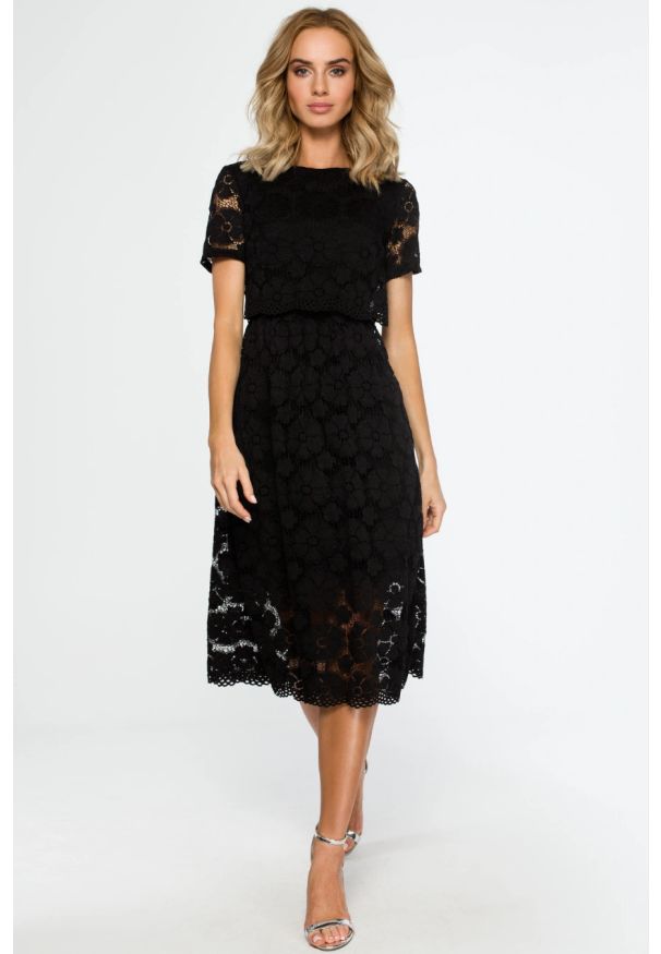 MOE - Sukienka koronkowa czarna wieczorowa dwuczęściowa. Okazja: na komunię, na ślub cywilny, na wesele, na imprezę. Kolor: czarny. Materiał: koronka. Wzór: gładki, koronka. Typ sukienki: dopasowane, rozkloszowane. Styl: wizytowy