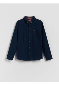 Reserved - Bawełniana koszula z muszką - granatowy. Kolor: niebieski. Materiał: bawełna #1