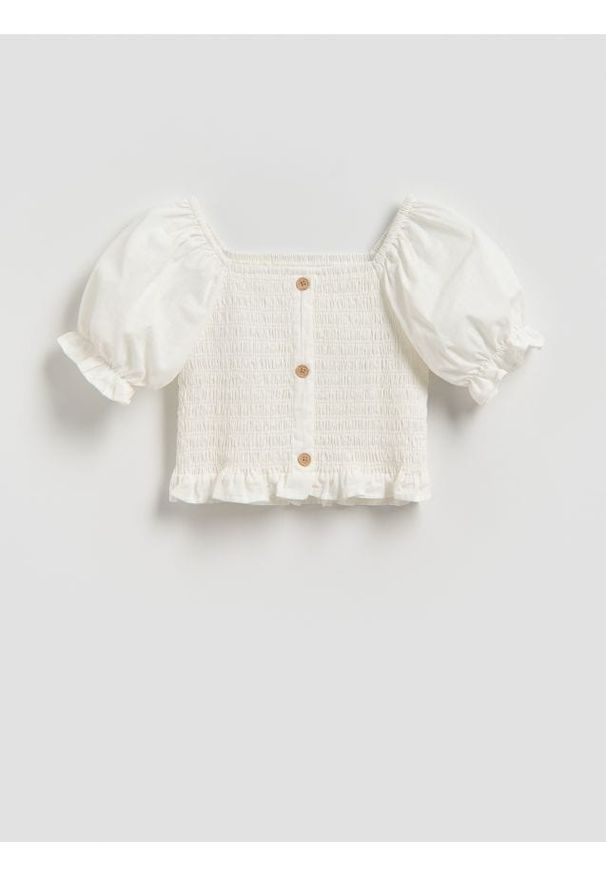 Reserved - Bluzka hiszpanka - złamana biel. Typ kołnierza: dekolt hiszpanka. Materiał: bawełna, tkanina. Długość: krótkie