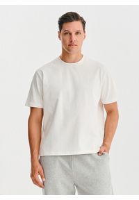 Pako Lorente - PAKO LORENTE - Biały t-shirt oversize. Okazja: na co dzień. Kolor: biały, brązowy. Materiał: bawełna. Styl: casual #1
