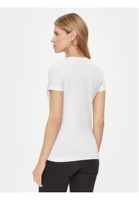 Guess T-Shirt W2YI44 J1314 Biały Slim Fit. Kolor: biały. Materiał: bawełna