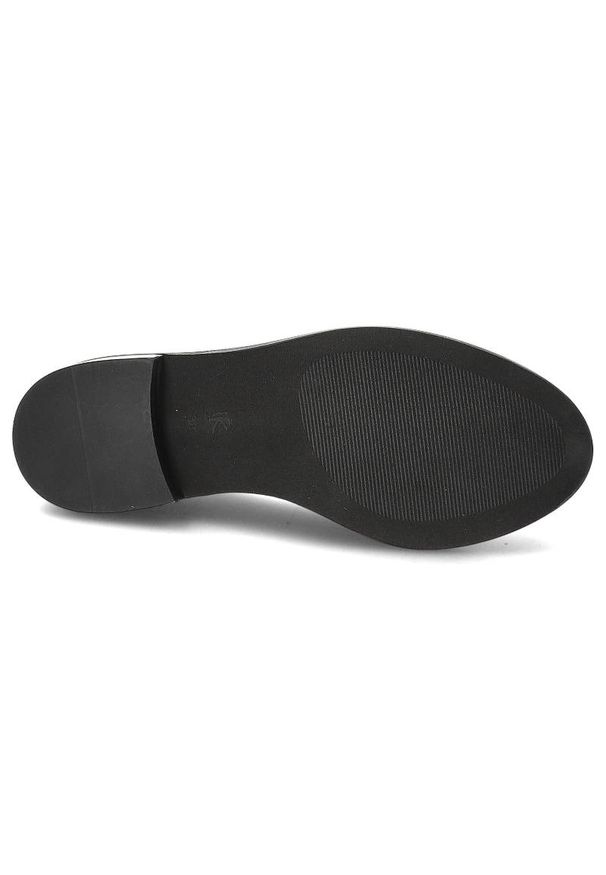 Beżowe Mokasyny Armodo Modne Buty Damskie. Okazja: do pracy. Kolor: beżowy. Materiał: skóra. Obcas: na obcasie. Styl: klasyczny, elegancki. Wysokość obcasa: niski