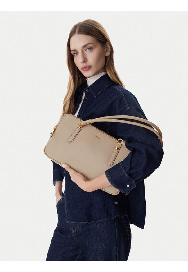 Furla Torebka Giulia M WB01871 BX0460 CN 4488S Beżowy. Kolor: beżowy. Materiał: skórzane, zamszowe