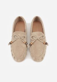 Born2be - Ciemnobeżowe Mokasyny z Ozdobnymi Przeszyciami Koralikami i Kokardą Mountainthorne. Okazja: na co dzień. Kolor: beżowy. Materiał: jeans. Styl: casual, elegancki #8