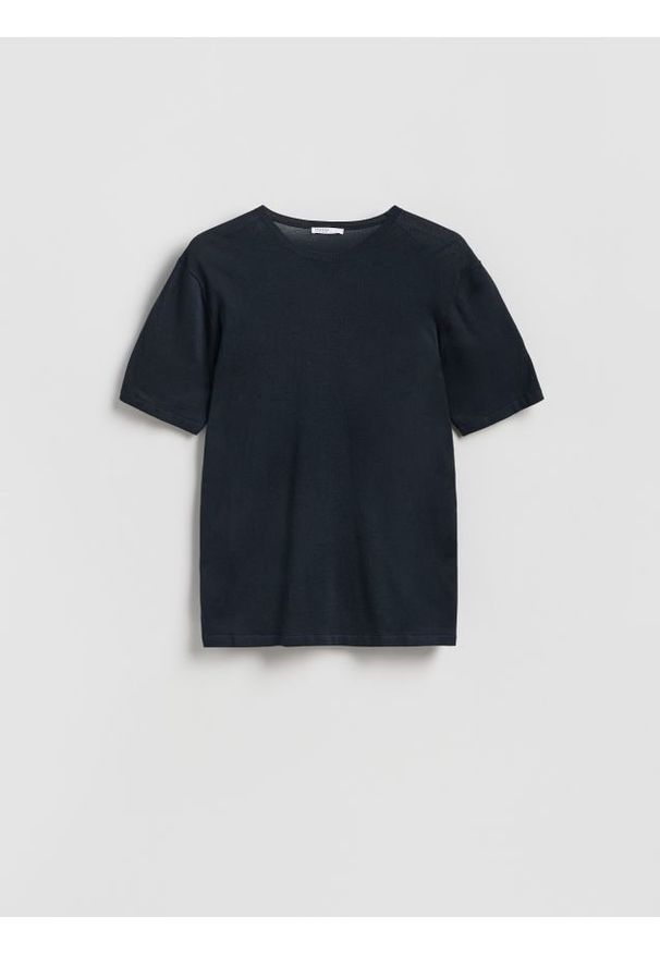 Reserved - T-shirt regular fit z lyocellem - granatowy. Kolor: niebieski. Materiał: bawełna