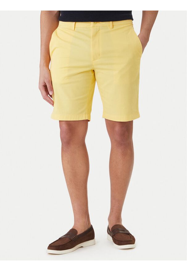 TOMMY HILFIGER - Tommy Hilfiger Szorty materiałowe Denton 9.5 MW0MW42351 Żółty Slim Fit. Kolor: żółty. Materiał: bawełna