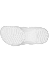 Klapki Crocs Classic Platform Clog W 206750-100 białe. Okazja: na co dzień. Kolor: biały. Materiał: guma, materiał. Obcas: na platformie. Styl: casual