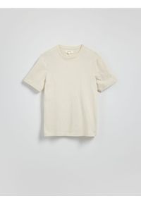 Reserved - T-shirt regular z lnem - beżowy. Kolor: beżowy. Materiał: len #1