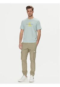 Calvin Klein Jeans T-Shirt Hero LV040EM286 Zielony Regular Fit. Kolor: zielony. Materiał: bawełna #5