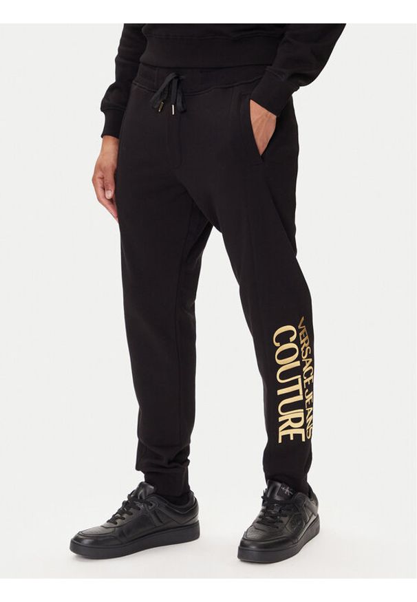 Versace Jeans Couture Spodnie dresowe 79GAAT05 Czarny Regular Fit. Kolor: czarny. Materiał: bawełna