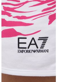 EA7 Emporio Armani szorty damskie kolor biały z nadrukiem high waist. Okazja: na co dzień. Stan: podwyższony. Kolor: biały. Materiał: materiał, dzianina. Wzór: nadruk. Styl: casual #2