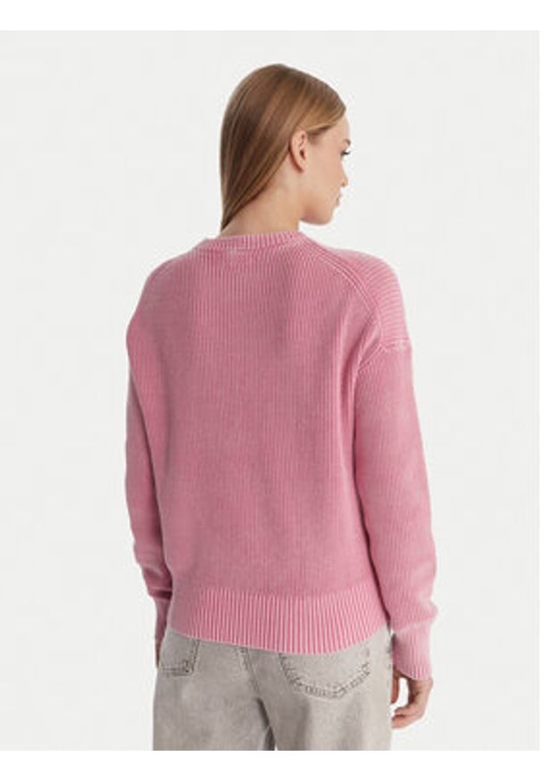 Guess Jeans Sweter W6RR20 Z3HM1 Różowy Classic Fit. Kolor: różowy. Materiał: bawełna