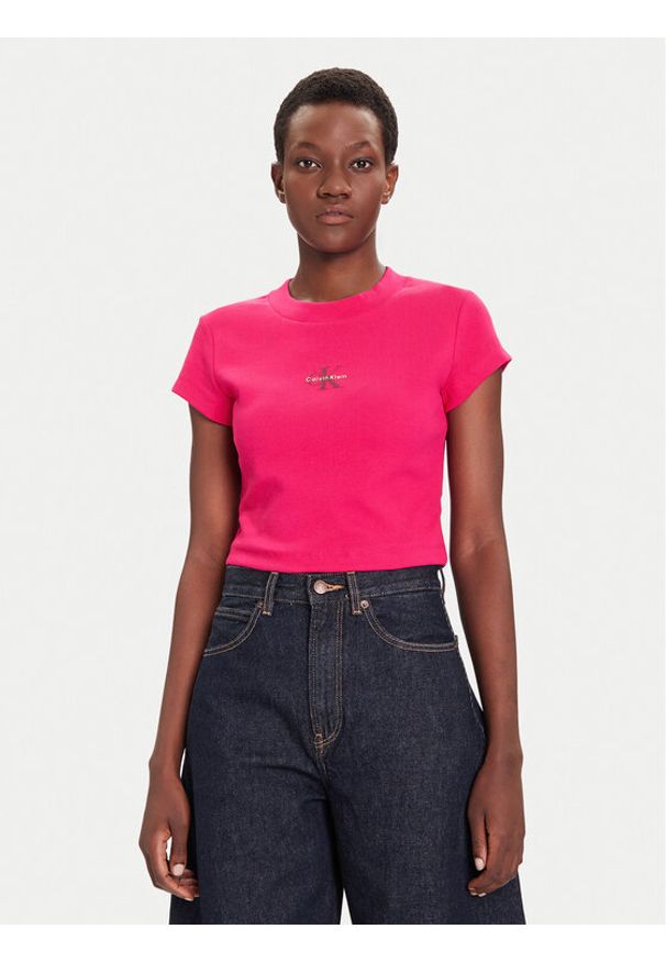 Calvin Klein Jeans T-Shirt LV047AB802 Różowy Regular Fit. Kolor: różowy. Materiał: bawełna