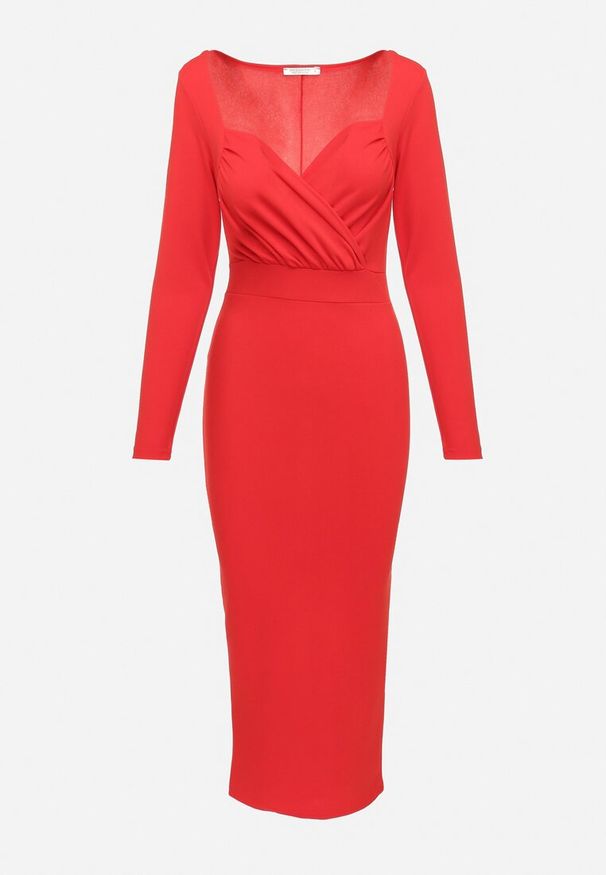 Born2be - Czerwona Dopasowana Sukienka Maxi z Kopertowym Dekoltem Mistena. Kolor: czerwony. Długość rękawa: długi rękaw. Typ sukienki: kopertowe. Długość: maxi