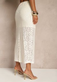 Renee - Beżowa Koronkowa Spódnica z Bawełny o Prostym Fasonie Aleona. Okazja: na co dzień. Kolor: beżowy. Materiał: bawełna, koronka. Styl: klasyczny, elegancki, casual