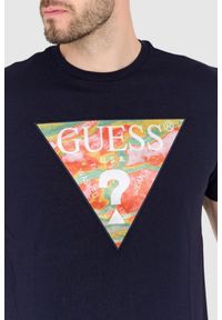 Guess - GUESS T-shirt granatowy slim fit. Kolor: niebieski. Wzór: aplikacja