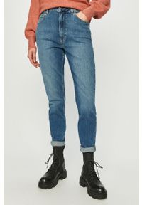 Cross Jeans - Jeansy Joyce. Stan: podwyższony. Kolor: niebieski. Materiał: bawełna, materiał, denim, elastan #1
