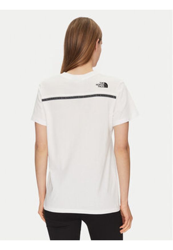 The North Face T-Shirt Zumu NF0A87DJ Biały Relaxed Fit. Kolor: biały. Materiał: bawełna