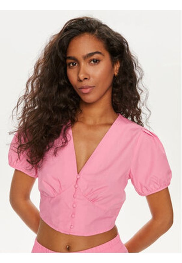 Vero Moda Bluzka Charlotte 10303653 Różowy Regular Fit. Kolor: różowy. Materiał: bawełna