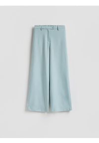 Reserved - Spodnie z szerokimi nogawkami - jasnoniebieski. Kolor: niebieski. Materiał: tkanina, wiskoza