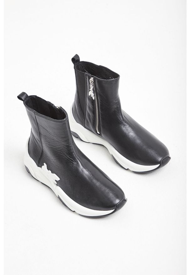 Patrizia Pepe - SNEAKERSY PATRIZIA PEPE. Styl: sportowy