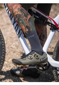 Skarpety rowerowe NORTHWAVE EXTREME PRO Sock czarny szary. Kolor: wielokolorowy, czarny, szary