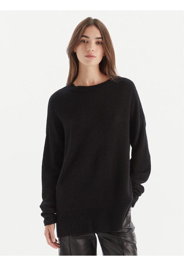 Patrizia Pepe Sweter 2K0326 K293 Czarny Regular Fit. Kolor: czarny. Materiał: syntetyk