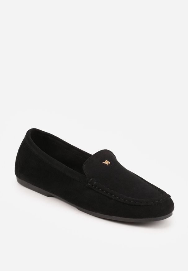 Born2be - Czarne Mokasyny VICES ze Skórzaną Wkładką i Metalową Ozdobą Aquilin. Nosek buta: okrągły. Kolor: czarny. Materiał: skóra. Wzór: aplikacja. Obcas: na obcasie. Styl: klasyczny. Wysokość obcasa: niski