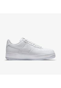 Buty Damskie Sportowe Nike W Air Force 1 '07 Next Nature. Kolor: biały. Materiał: materiał. Model: Nike Air Force