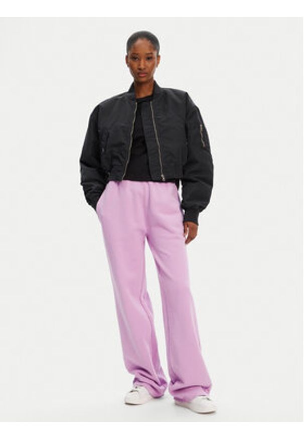 Hugo - HUGO Spodnie dresowe Nolasa_B 50545019 Różowy Loose Fit. Kolor: różowy. Materiał: bawełna
