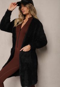 Renee - Czarny Kardigan Niezapinany z Wełną i Wsuwanymi Kieszeniami Rianessa. Kolor: czarny. Materiał: wełna