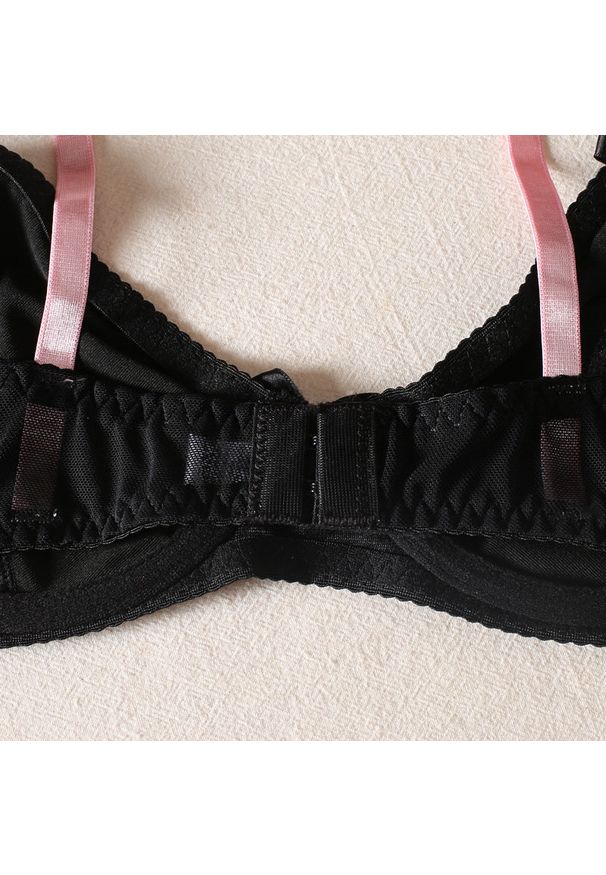 Intica - Komplet bielizny z miękkiego materiału z regulowanymi paskami Mirtha. Kolor: wielokolorowy. Materiał: materiał. Wzór: paski