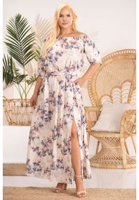 KARKO - Sukienka hiszpanka long ASTRA fioletowo-różowe listki na ecru PROMOCJA. Okazja: na randkę, na spacer, na komunię, na spotkanie biznesowe, na wesele, na imprezę, na co dzień, na ślub cywilny. Typ kołnierza: dekolt hiszpanka. Kolekcja: plus size. Kolor: fioletowy, różowy, wielokolorowy. Materiał: tkanina, skóra, poliester, materiał. Sezon: lato. Typ sukienki: dla puszystych, proste. Styl: biznesowy, wizytowy, casual, elegancki. Długość: maxi #1
